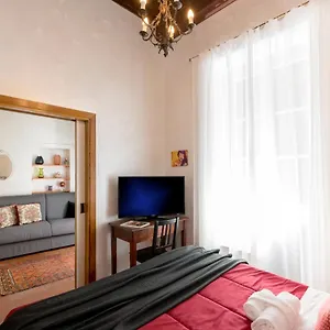 Giglio House - Campo De' Fiori Appartamento