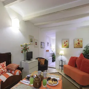 Trust-trastevere Apartament