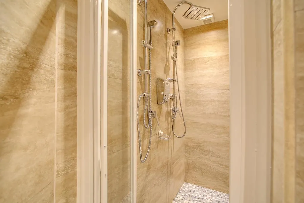 ***  Aurelius Art Gallery Hotel Rome Italy