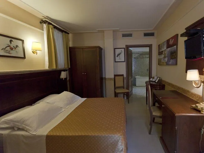 Aurelius Art Gallery Hotel Rome Italy